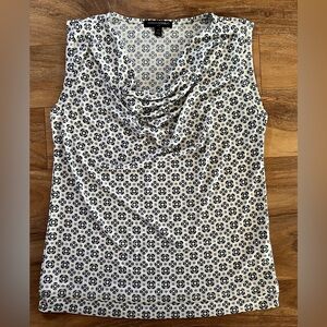 Banana Republic Patterned Sleeveless Blouse